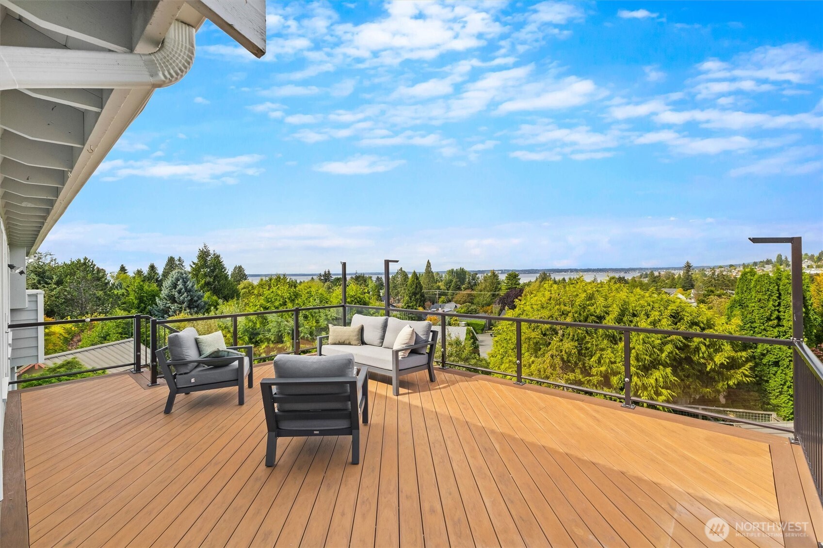 209 Bayside Road Property Photo 14