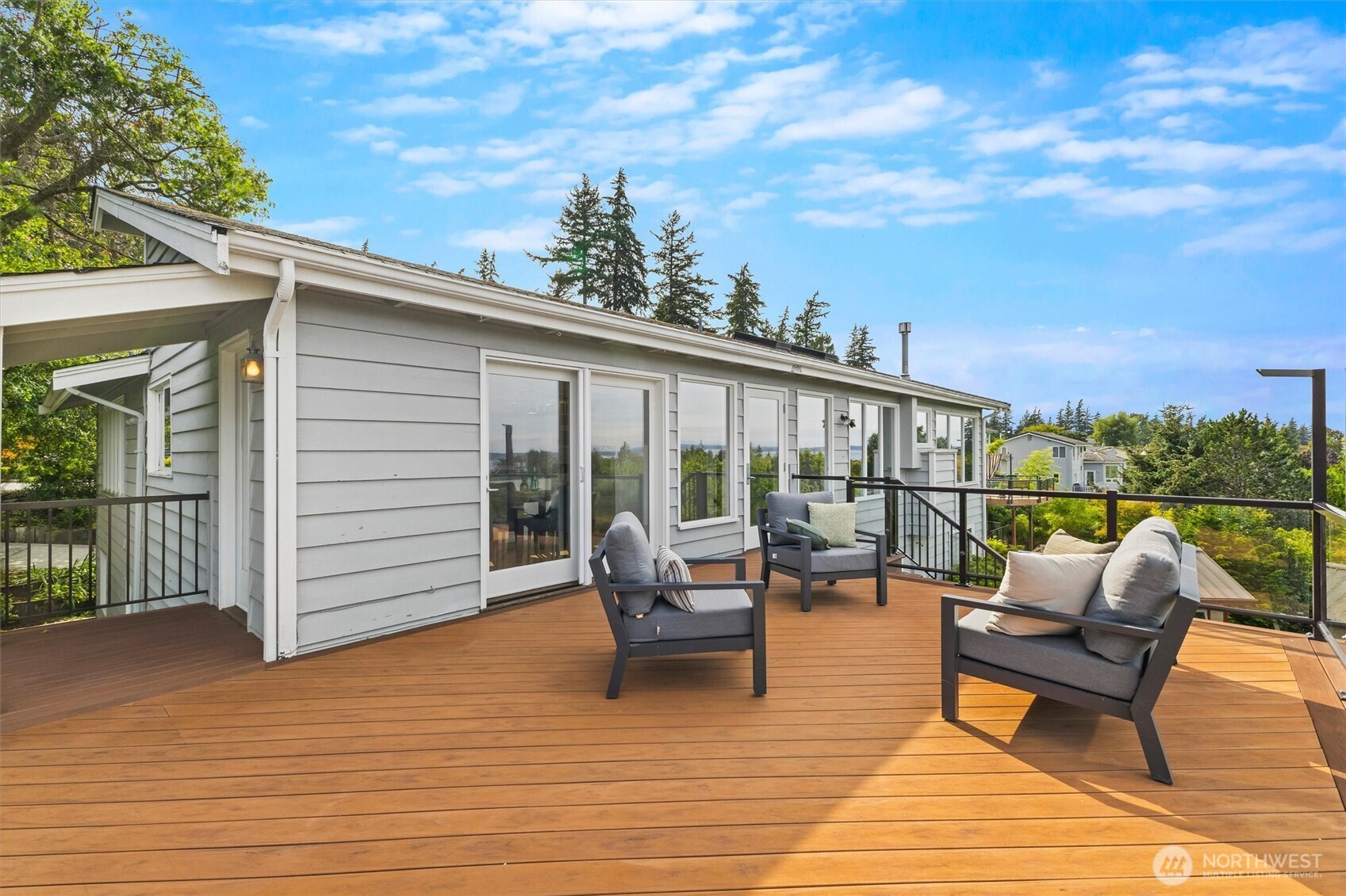 209 Bayside Road Property Photo 17