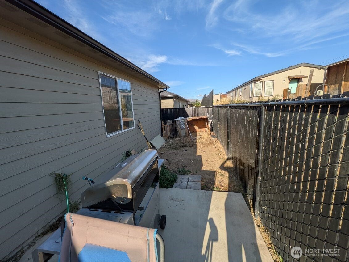 1822 Kristina Lane Property Photo 9