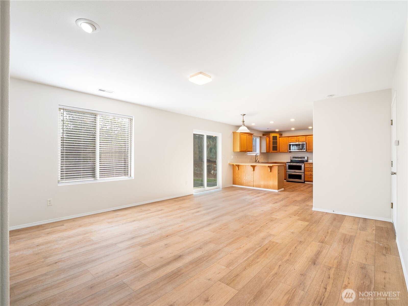 19413 77th Avenue Property Photo 13
