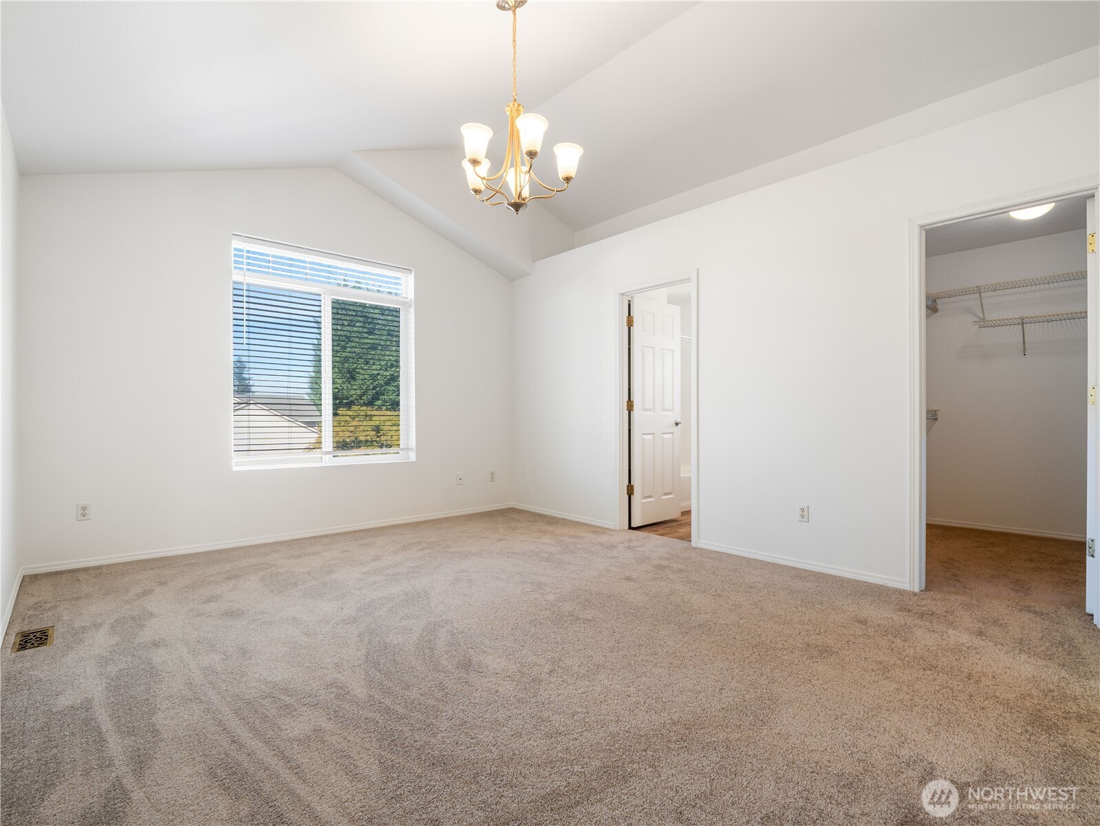 19413 77th Avenue Property Photo 23