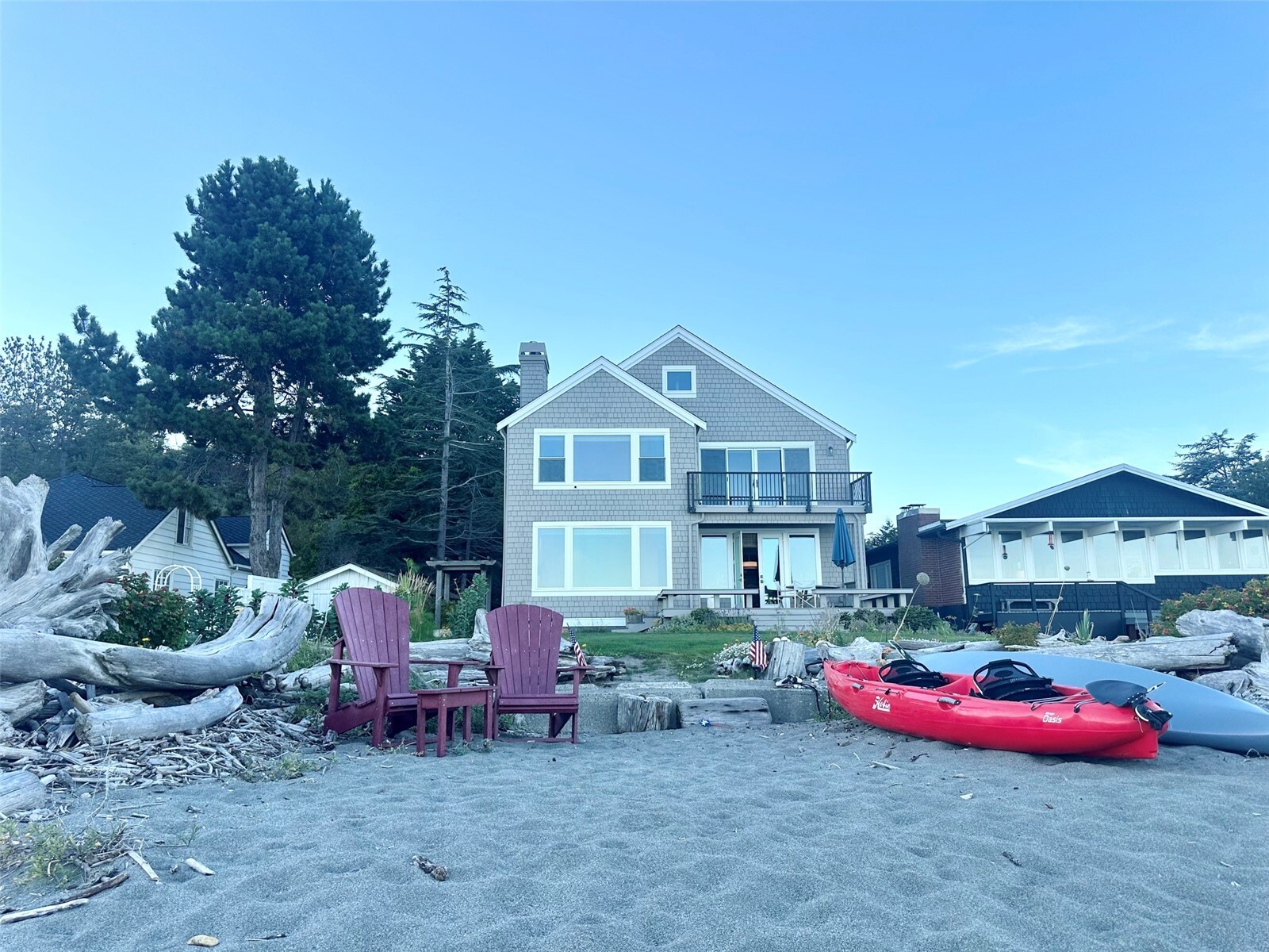 1924 Shore Avenue Property Photo 1