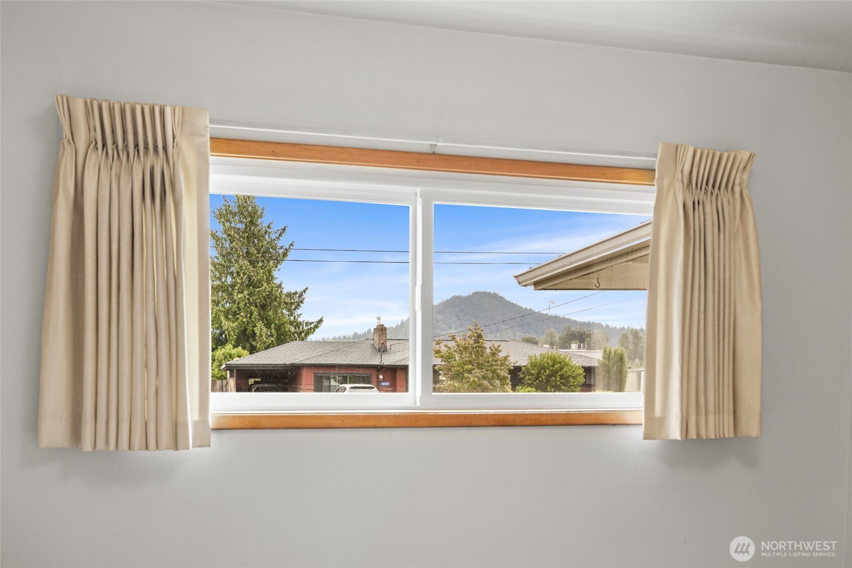 16572 S Wall Street Property Photo 28