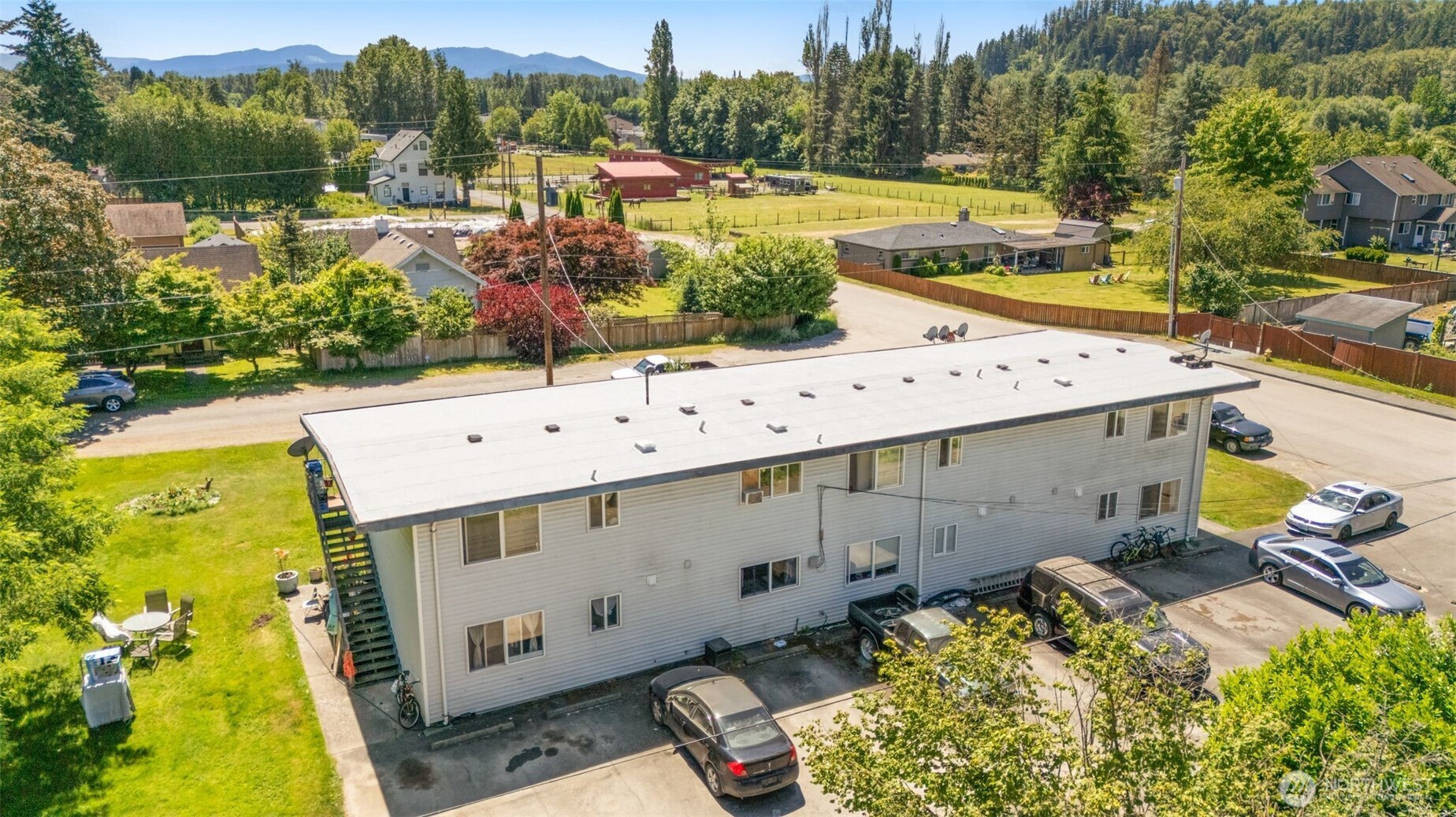 31624 W Rutherford Street Property Photo 4