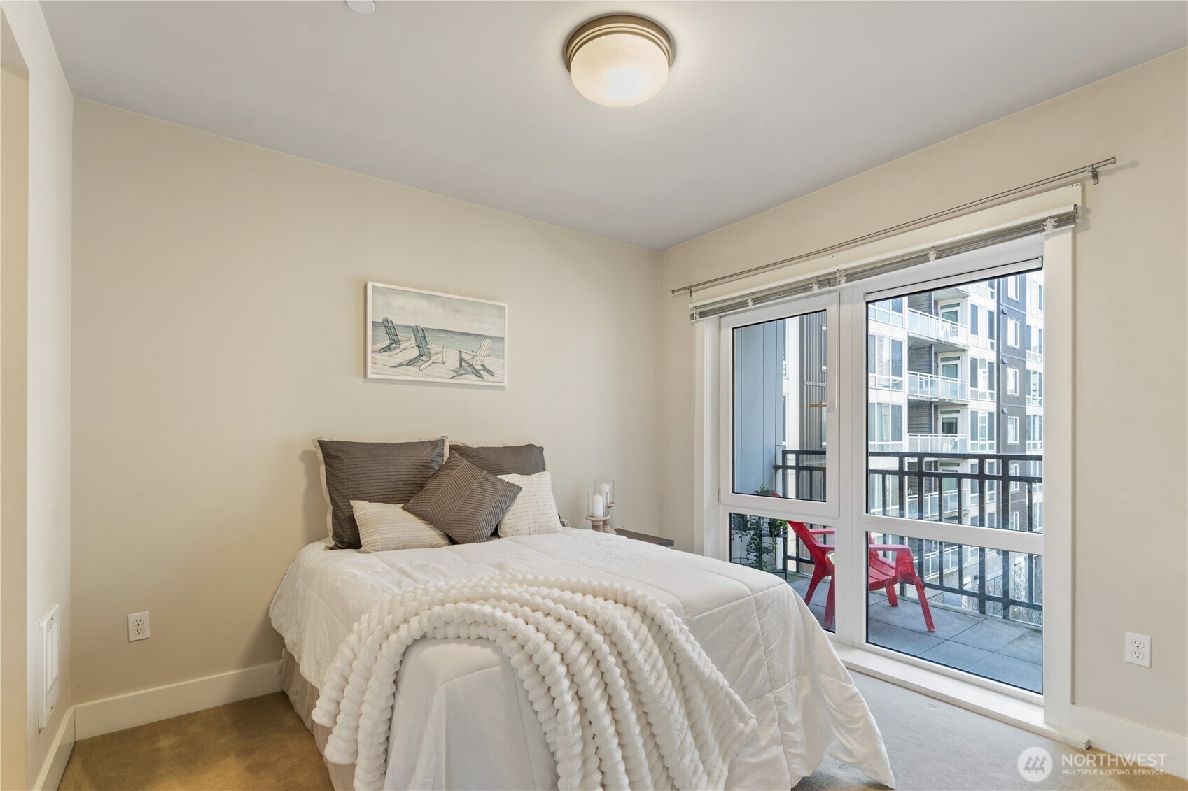 699 John Street 507 Property Photo 9