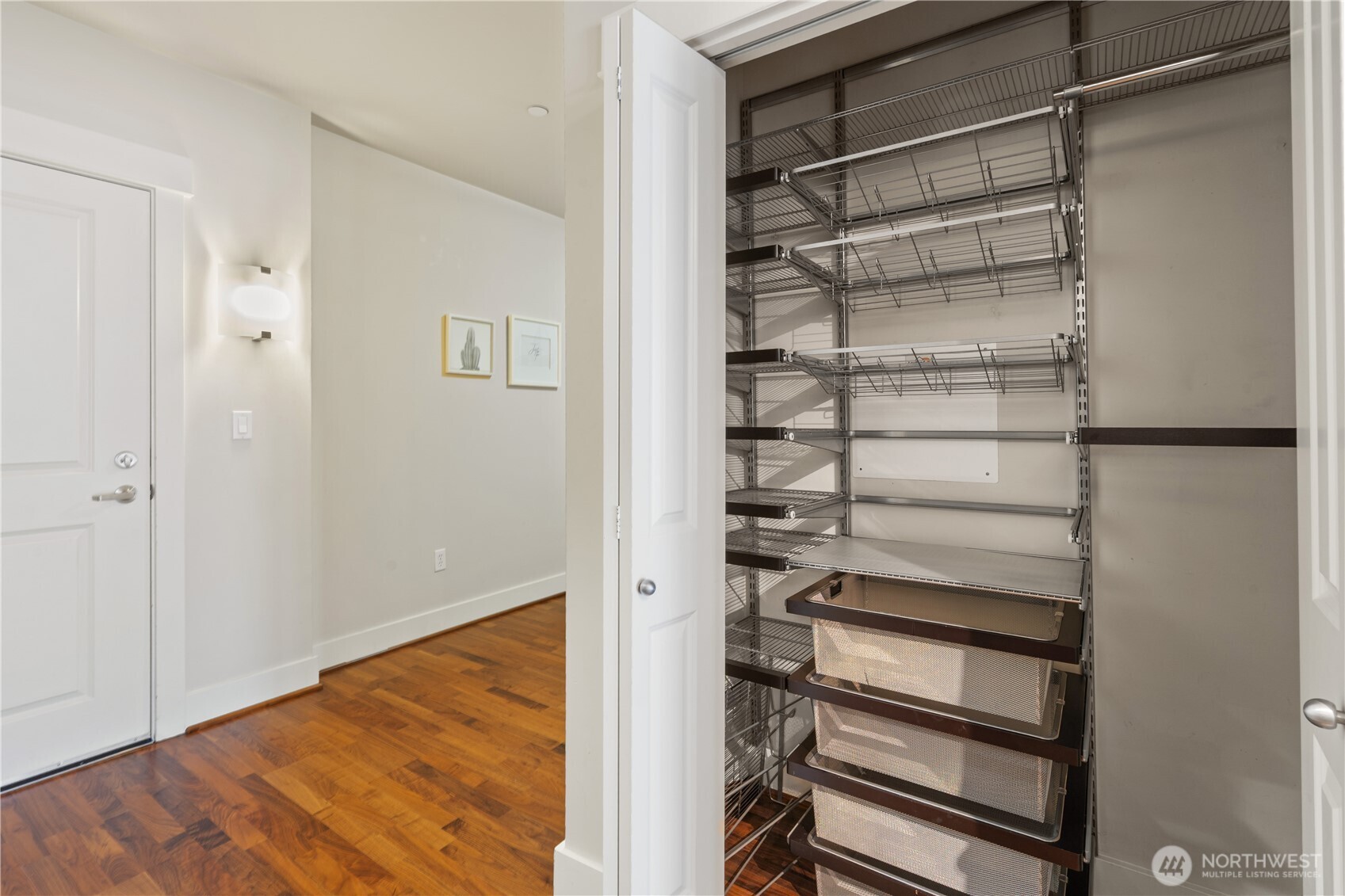 699 John Street 507 Property Photo 15