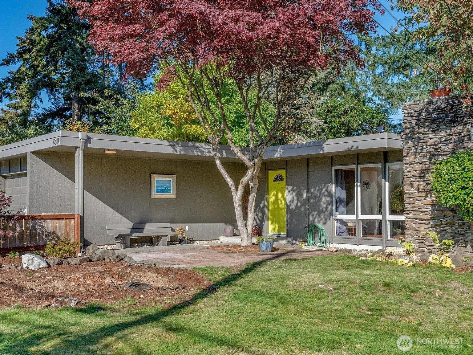 7211 44th Street Property Photo 1