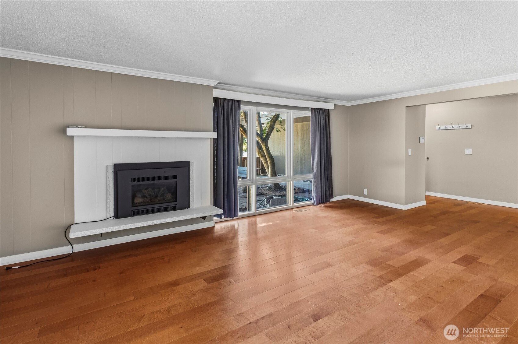 7211 44th Street Property Photo 8