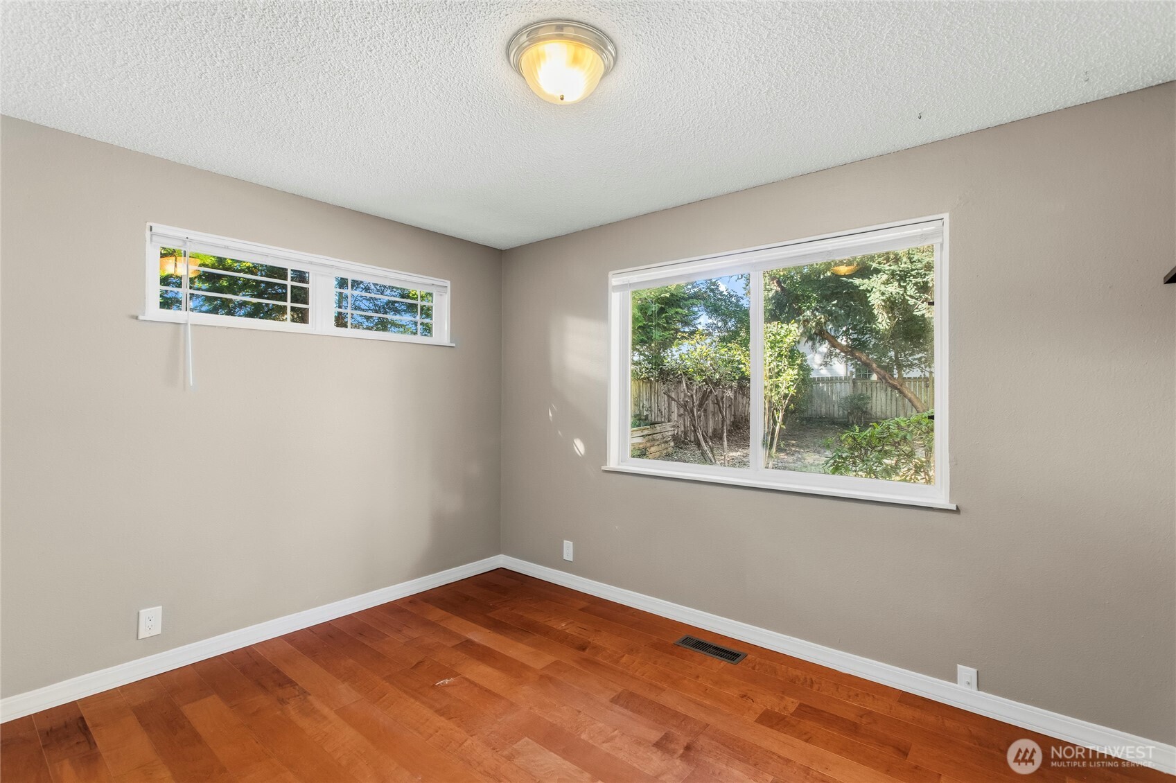 7211 44th Street Property Photo 21