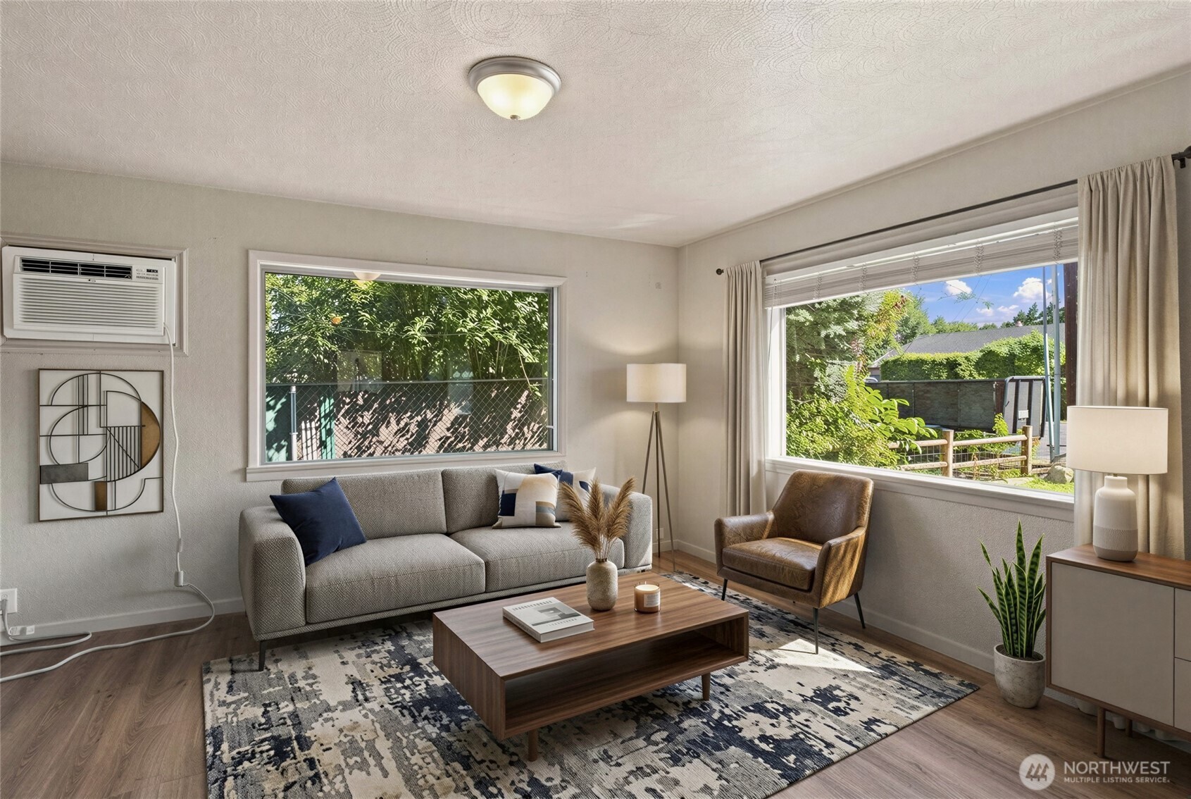 64 N James Avenue Property Photo 3