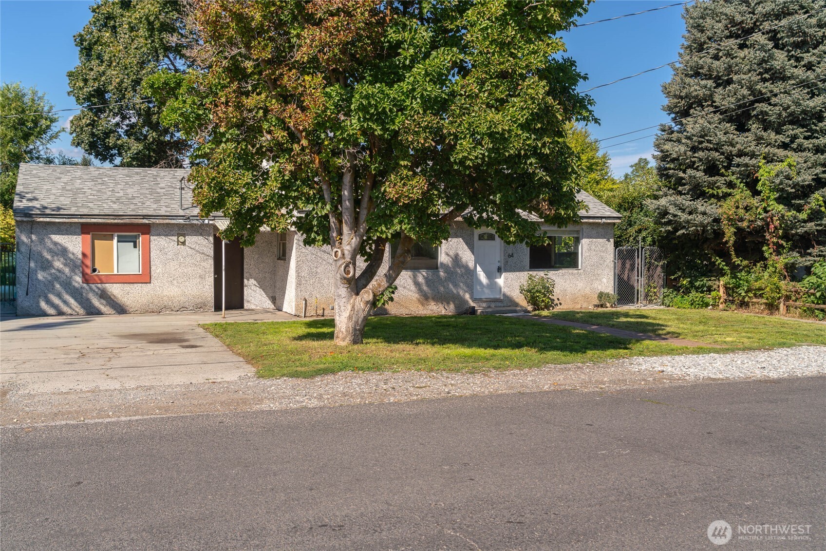 64 N James Avenue Property Photo 26