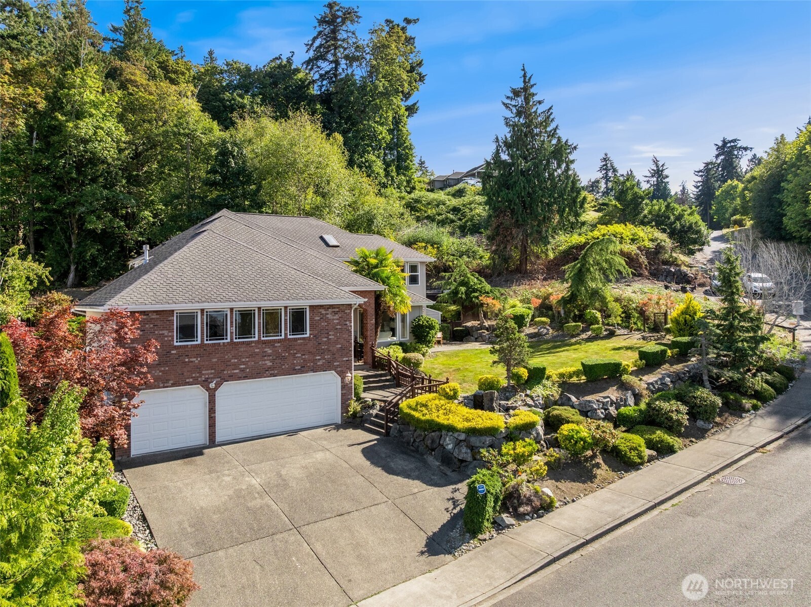 1447 Scurlock Lane Property Photo 6