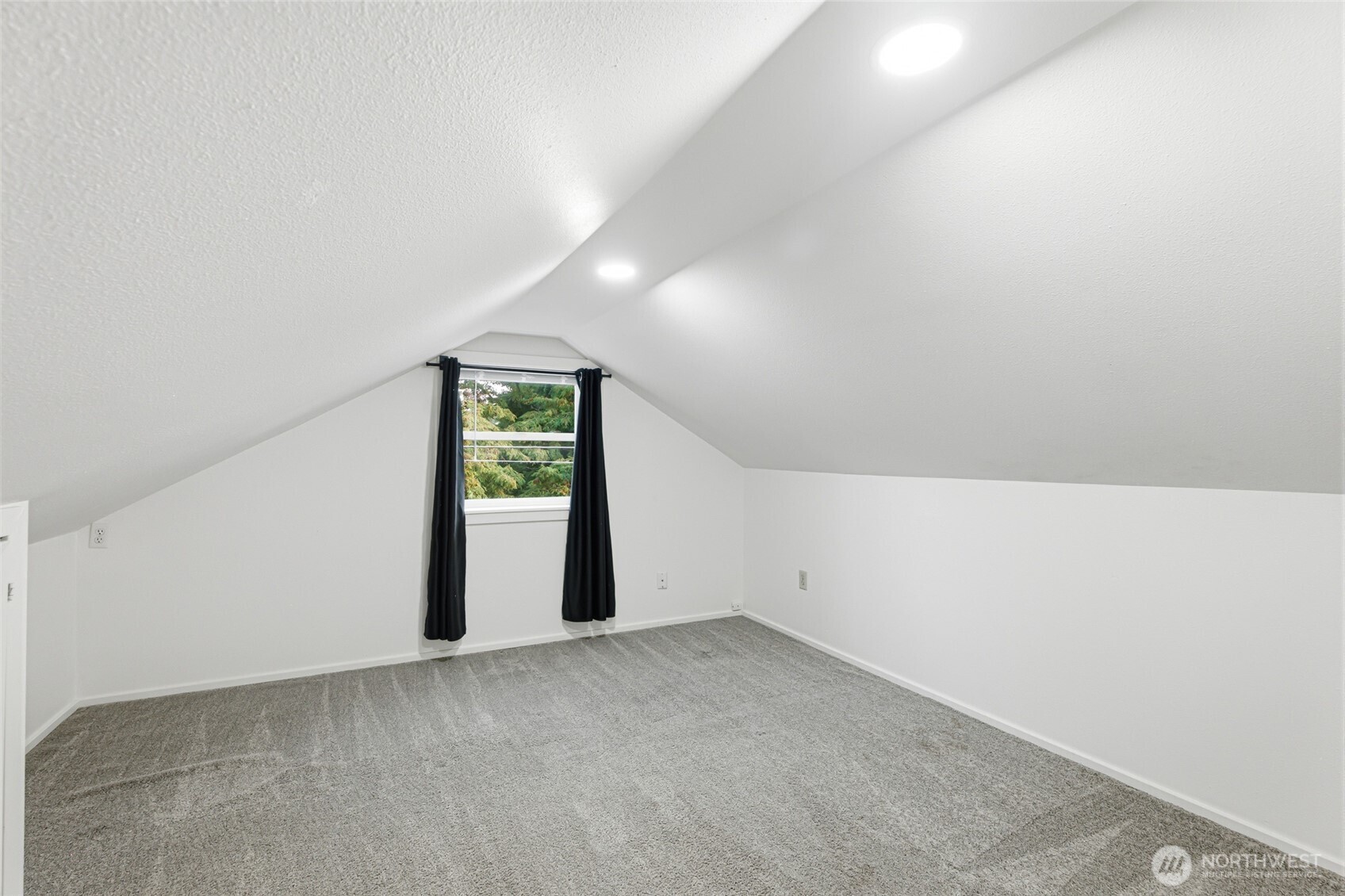 1750 S Anderson Street 1 Property Photo 18