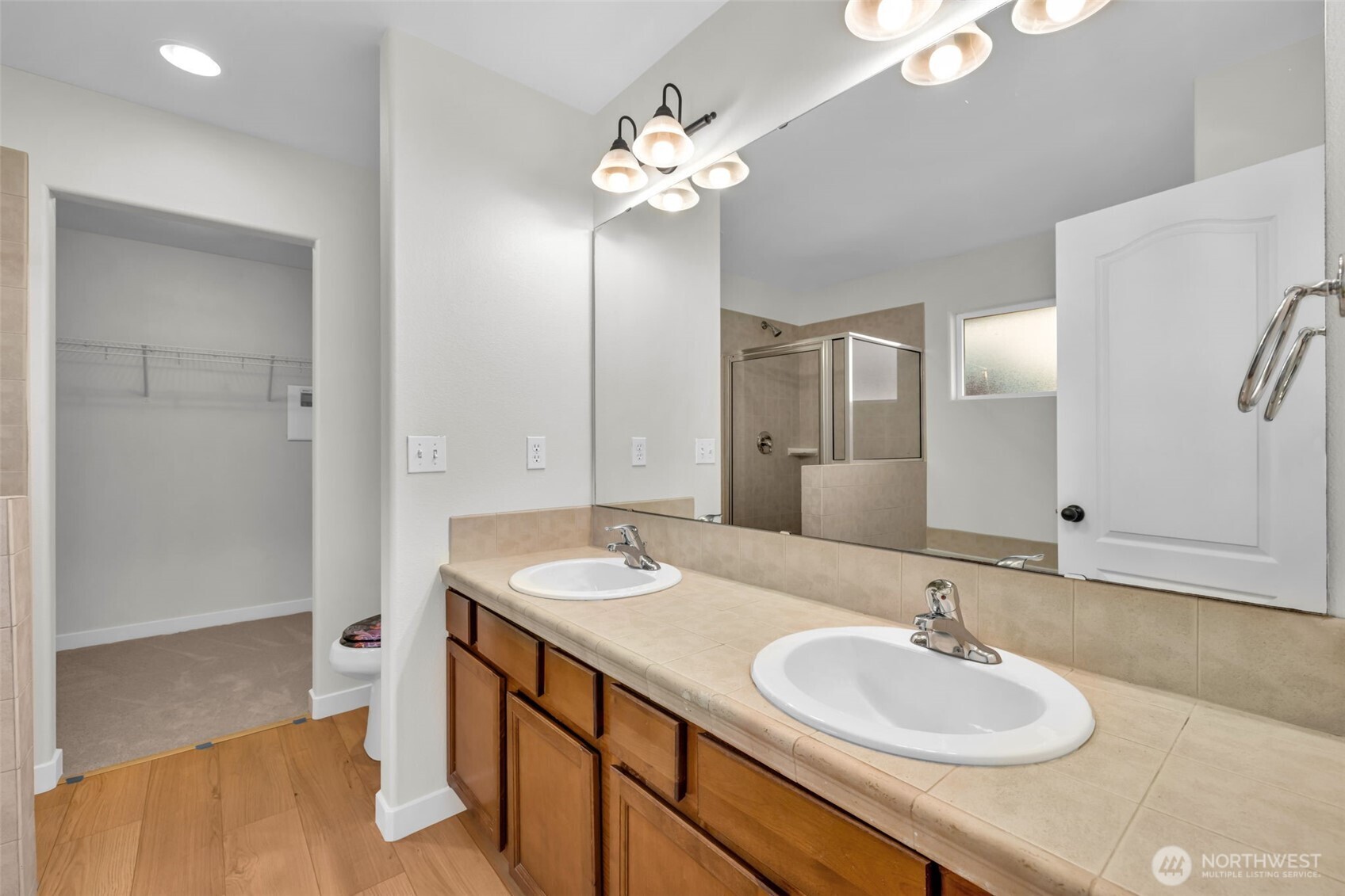 126 197th Street Property Photo 20