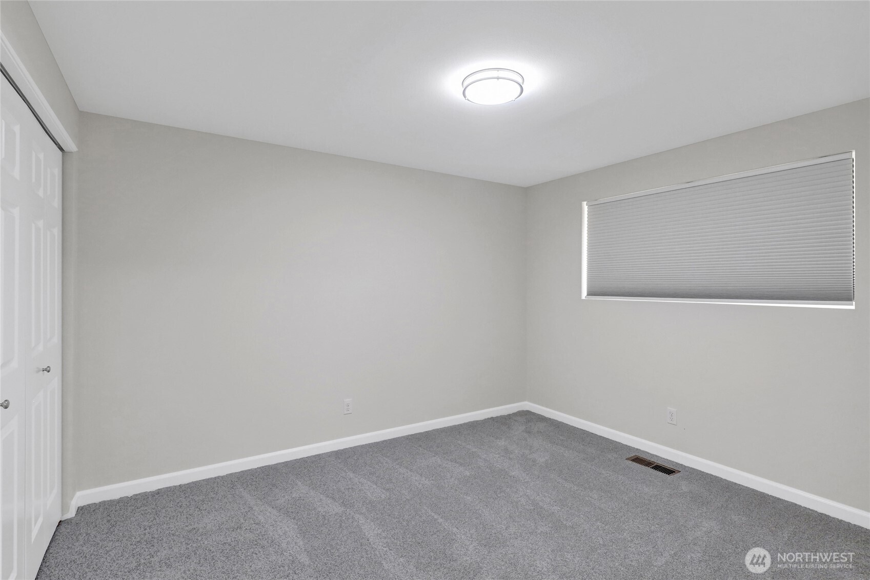 4625 92nd Street Property Photo 11