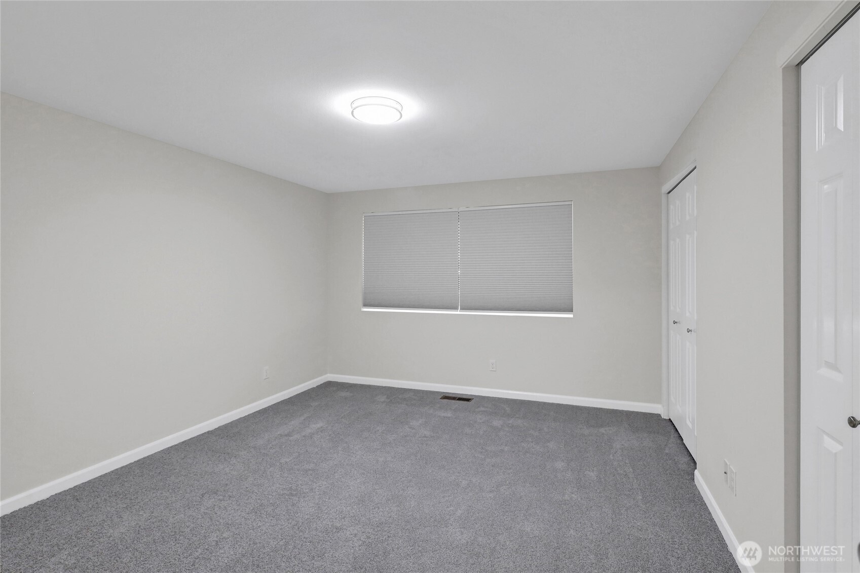 4625 92nd Street Property Photo 13
