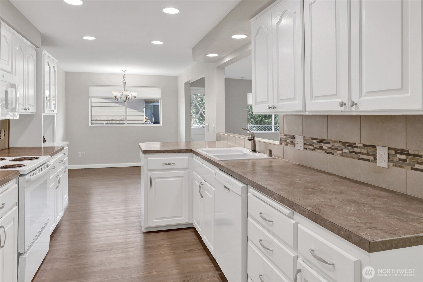 4625 92nd Street Property Photo 17