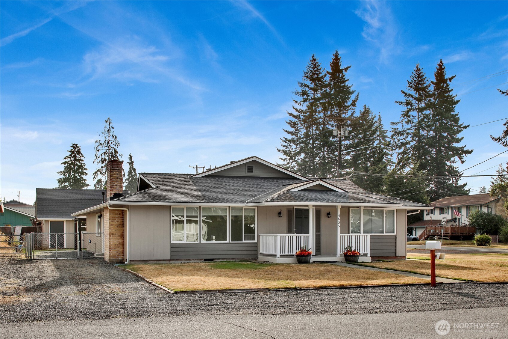 4625 92nd Street Property Photo 25