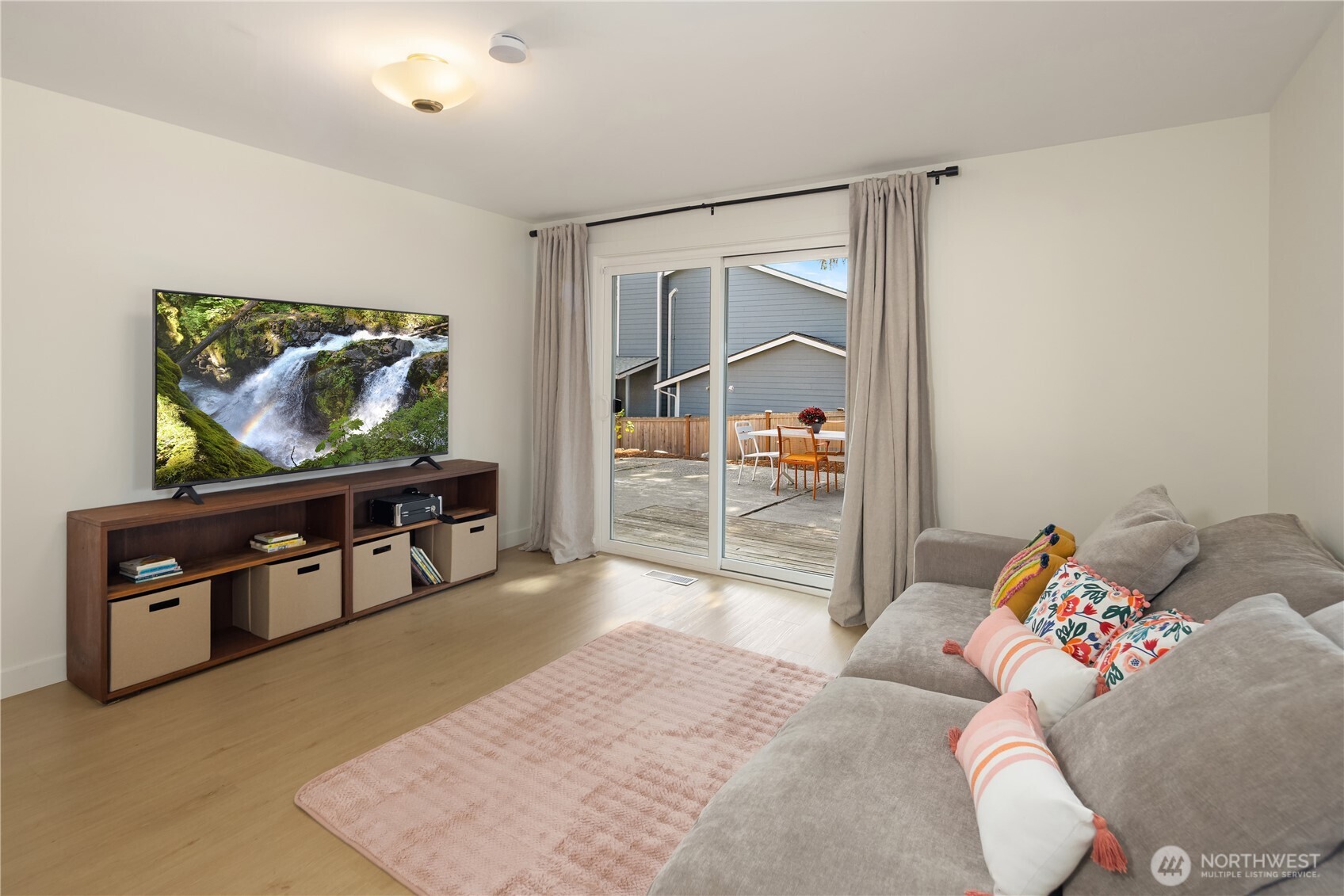 5528 173rd Place Property Photo 19
