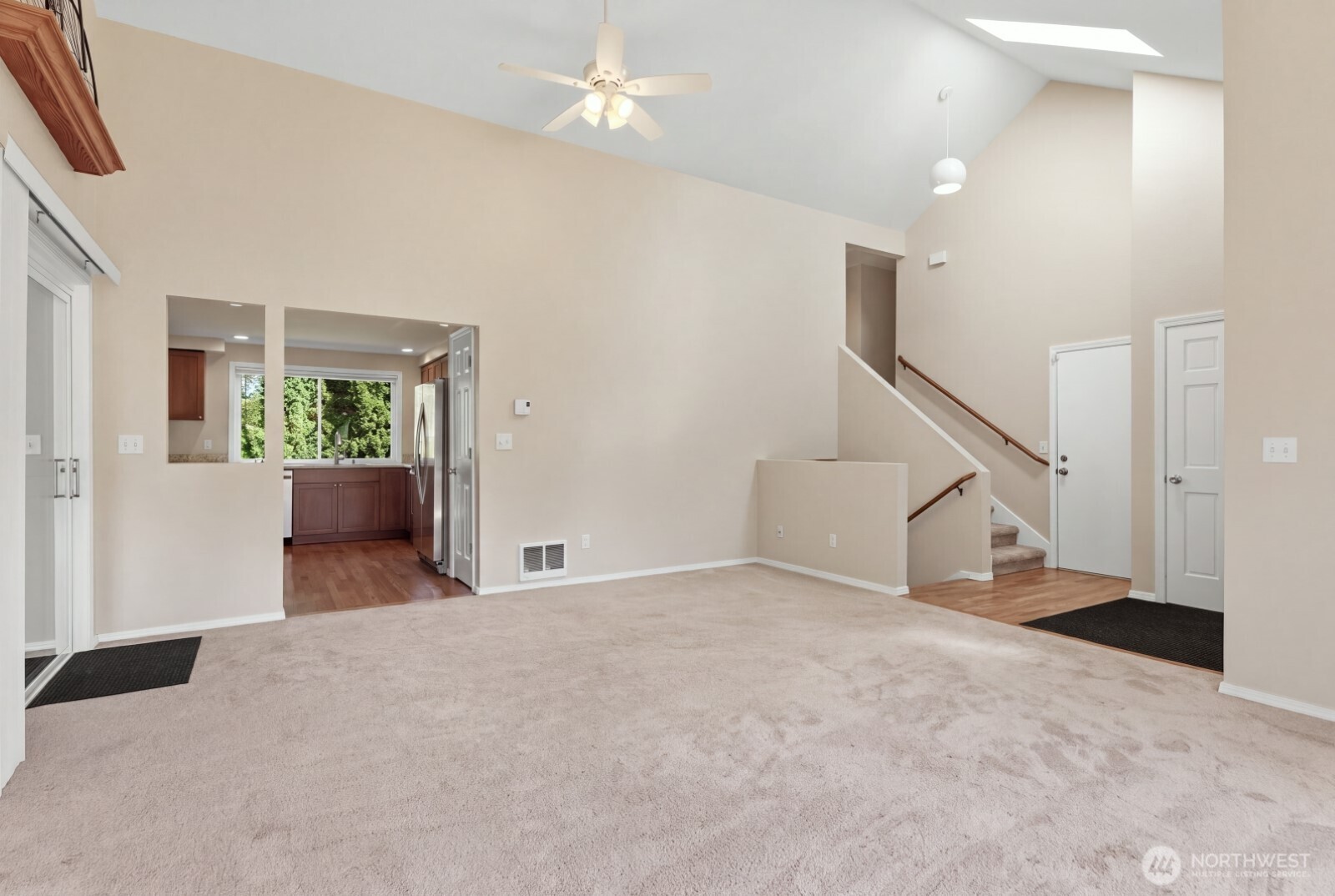 2223 235th Place Property Photo 4