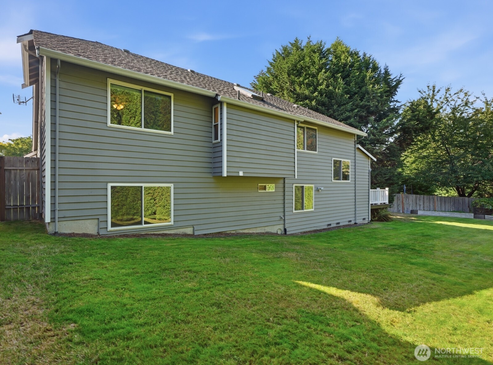 2223 235th Place Property Photo 22