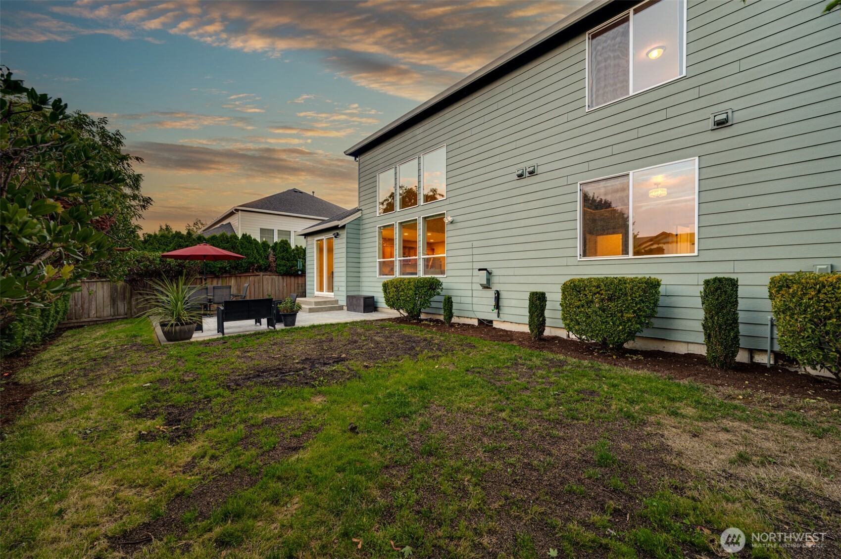 300 Thistle Court Property Photo 32