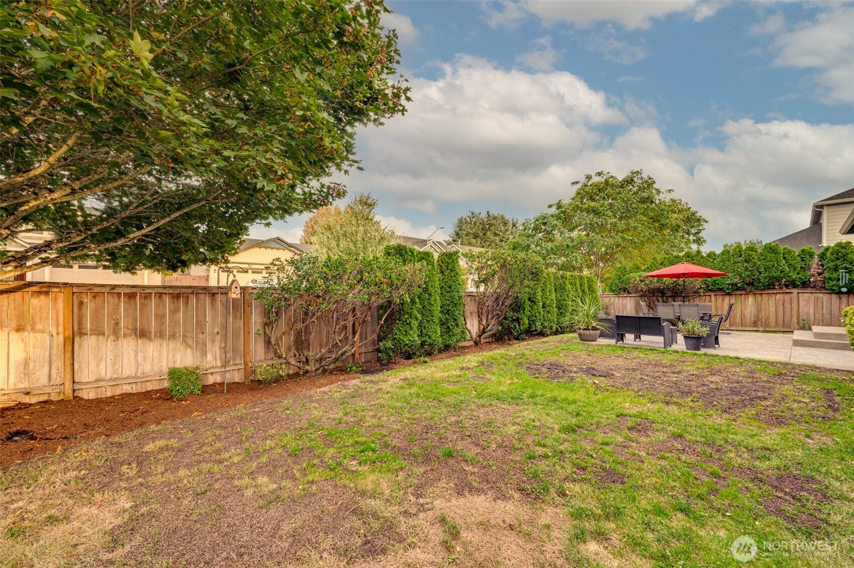 300 Thistle Court Property Photo 34