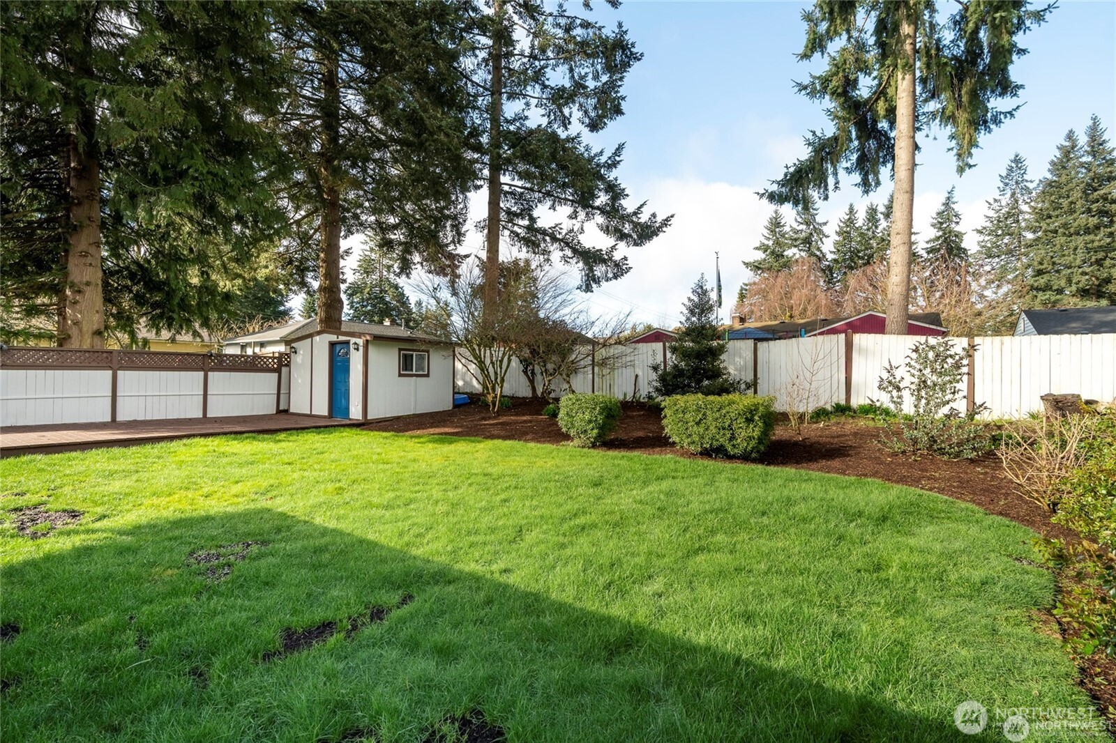 19513 Meridian Avenue Property Photo 22