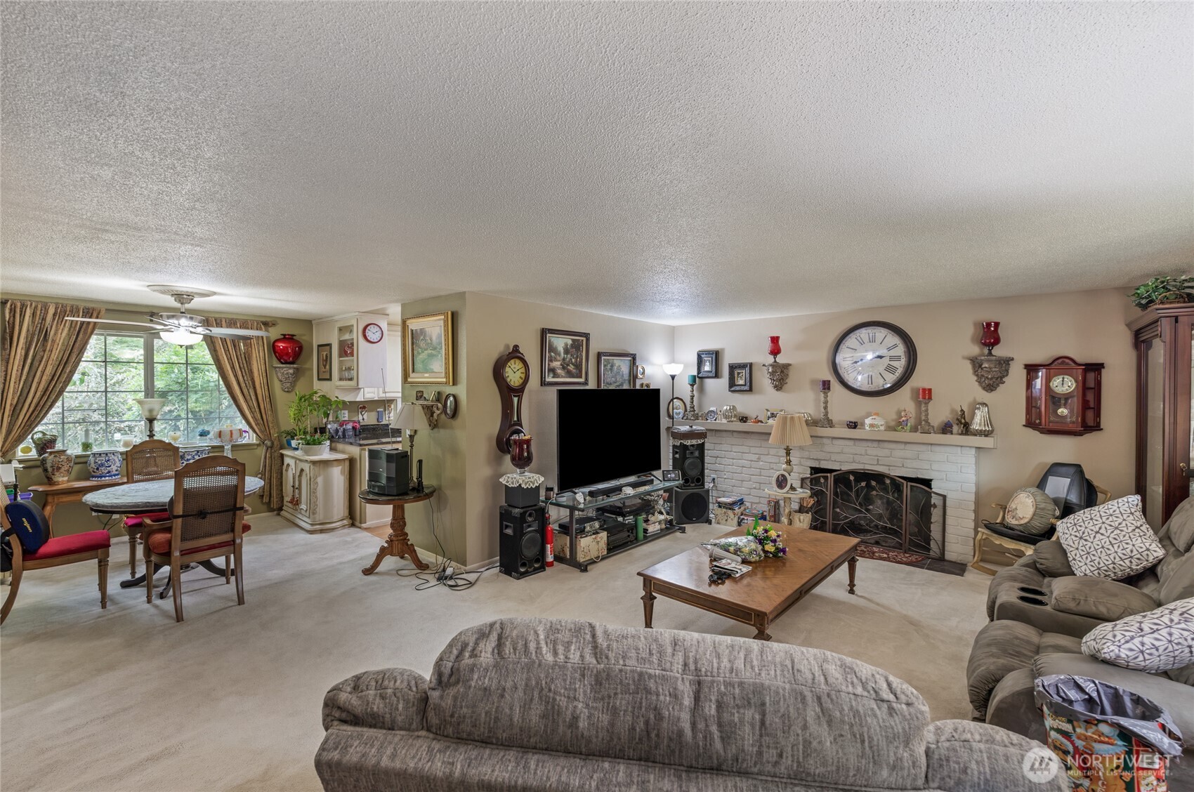 10120 Cedrona Street Property Photo 3