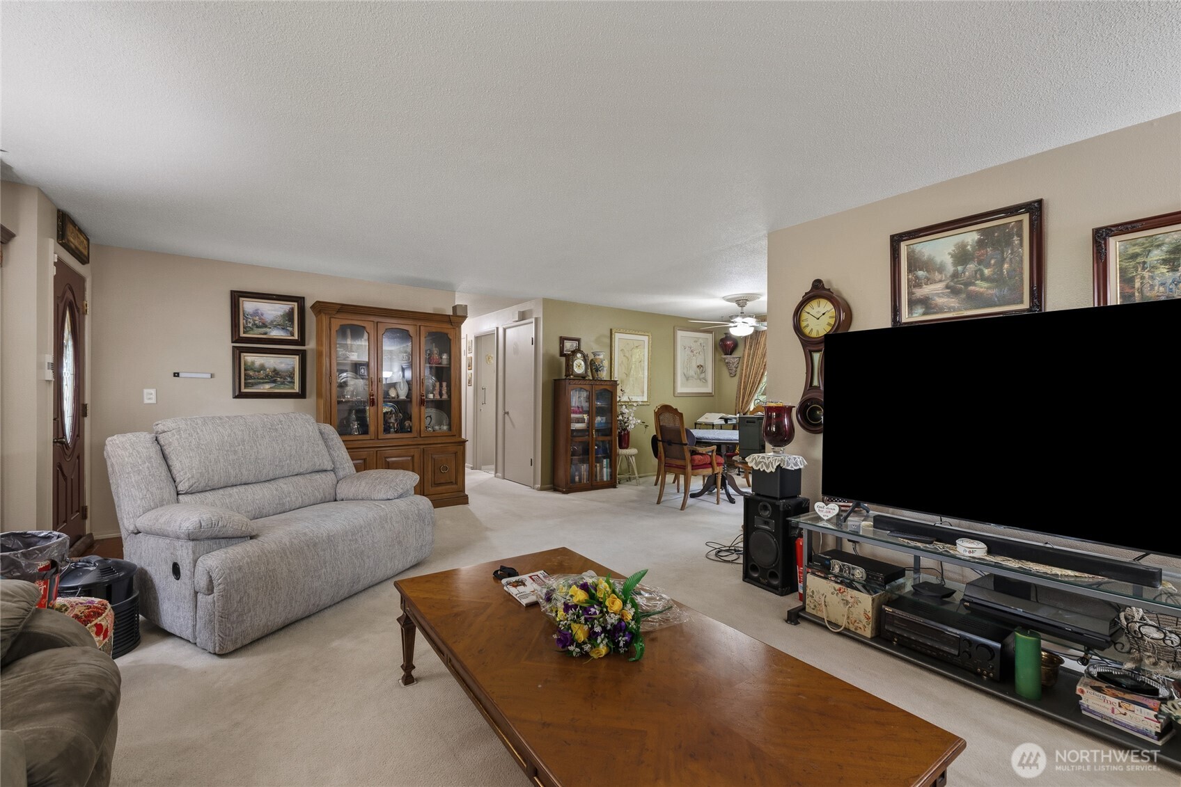 10120 Cedrona Street Property Photo 6