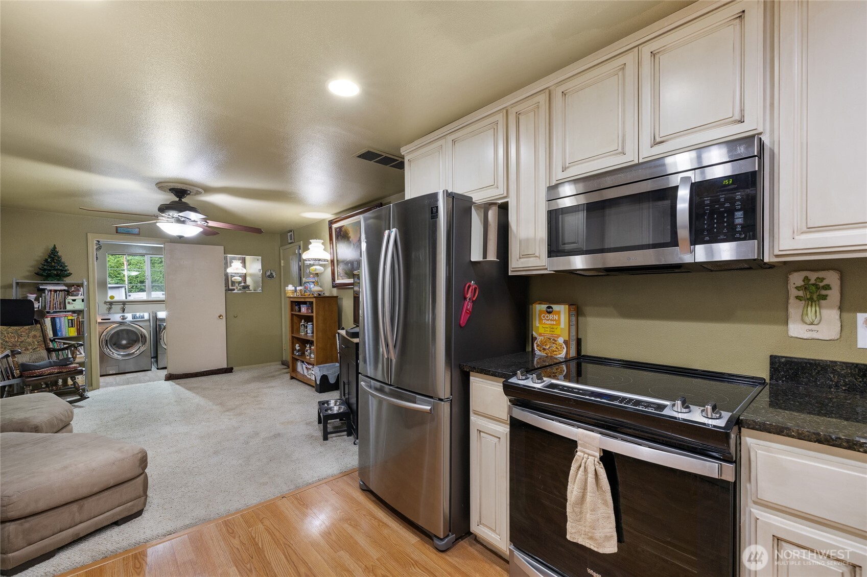 10120 Cedrona Street Property Photo 10