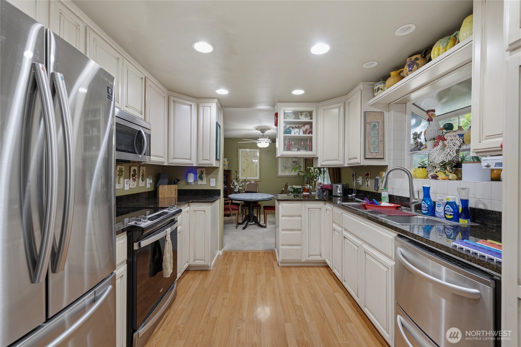 10120 Cedrona Street Property Photo 11