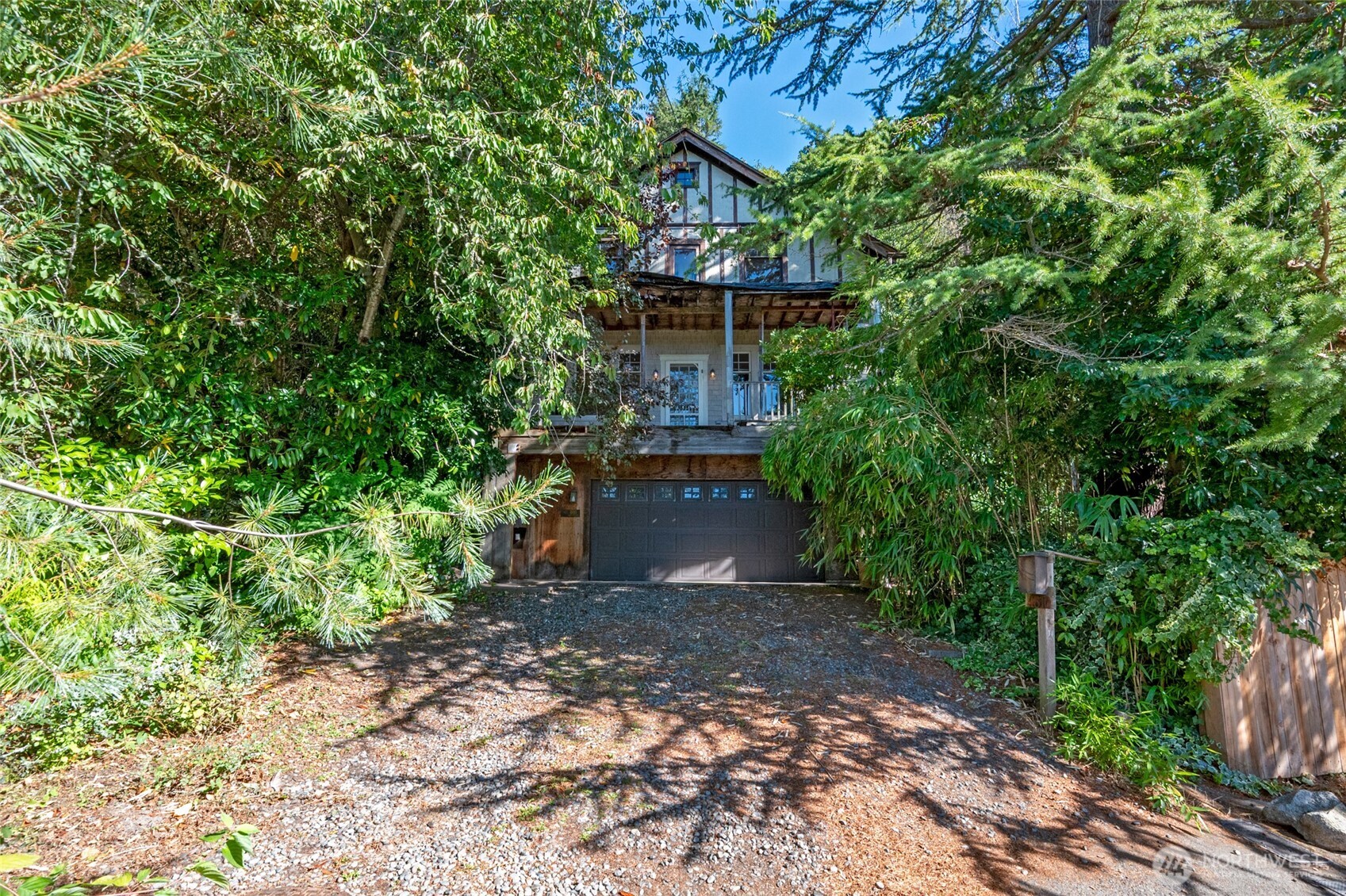 4810 54th Avenue Property Photo 1