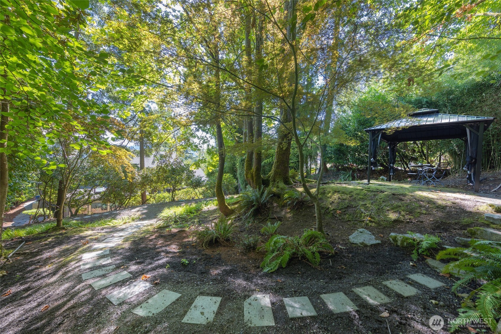 8337 E Mercer Way Property Photo 30