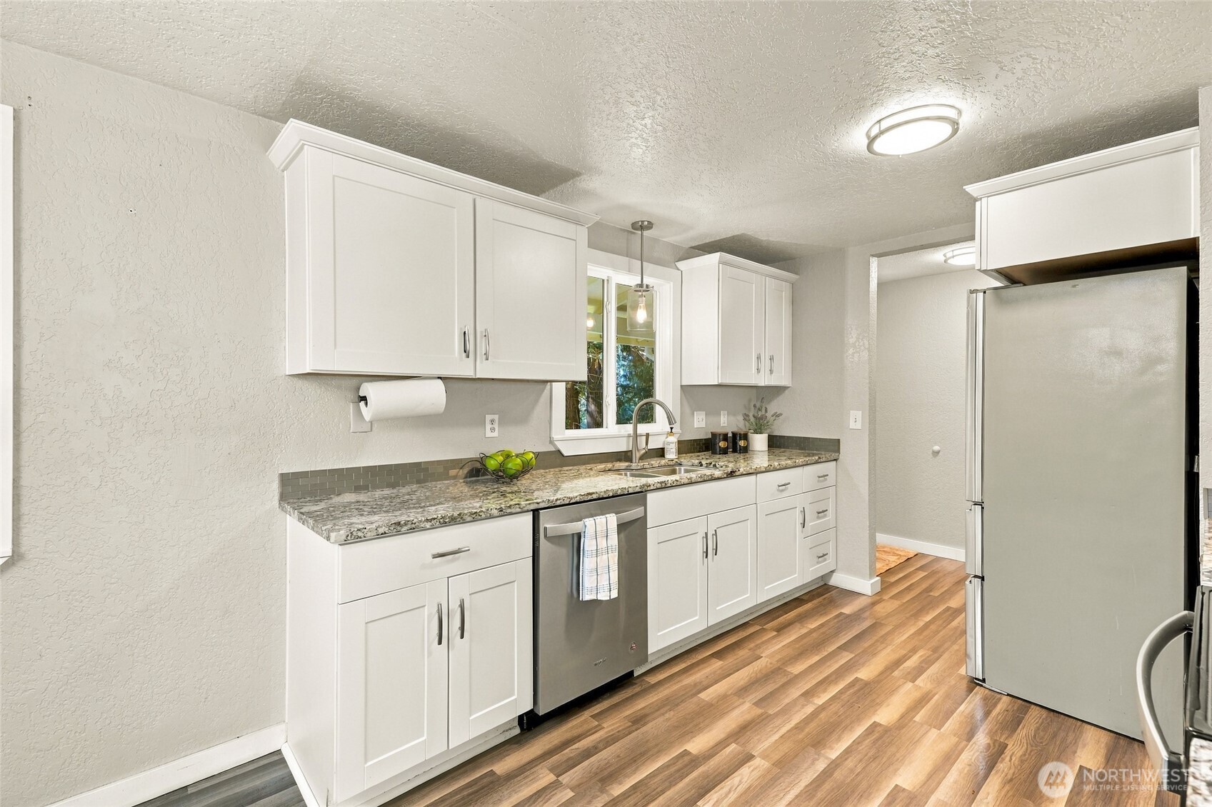 21501 Marine Drive Property Photo 6