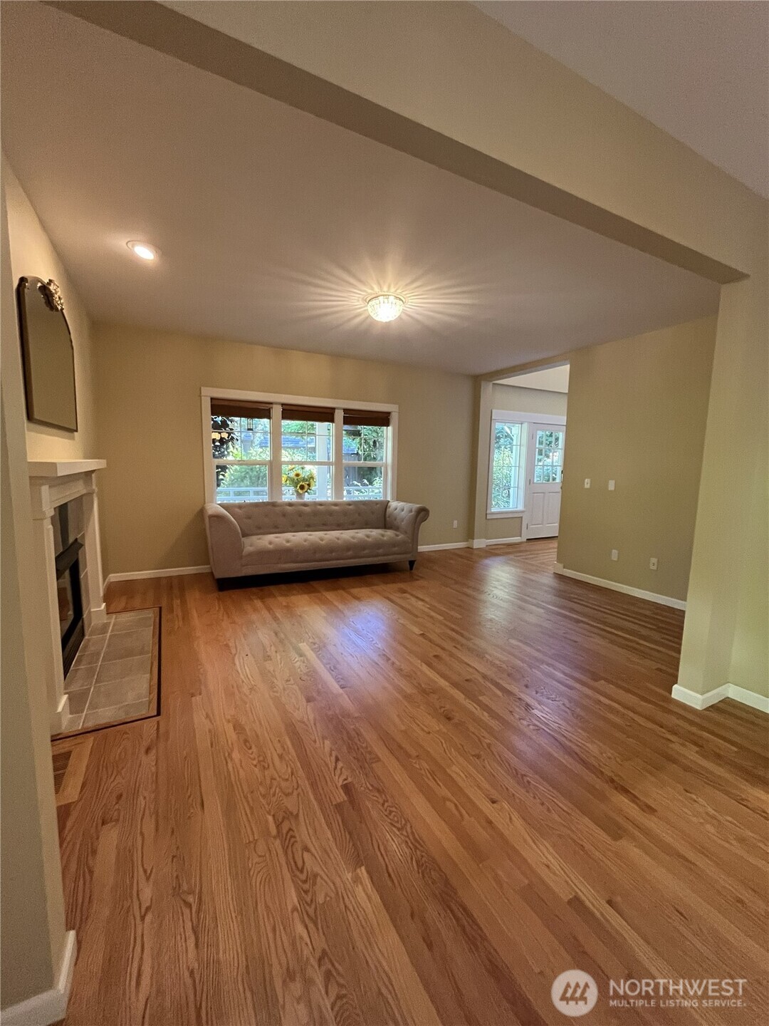 1163 Ne Wing Point Way Property Photo 8