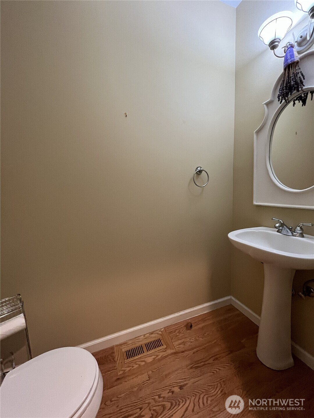 1163 Ne Wing Point Way Property Photo 20