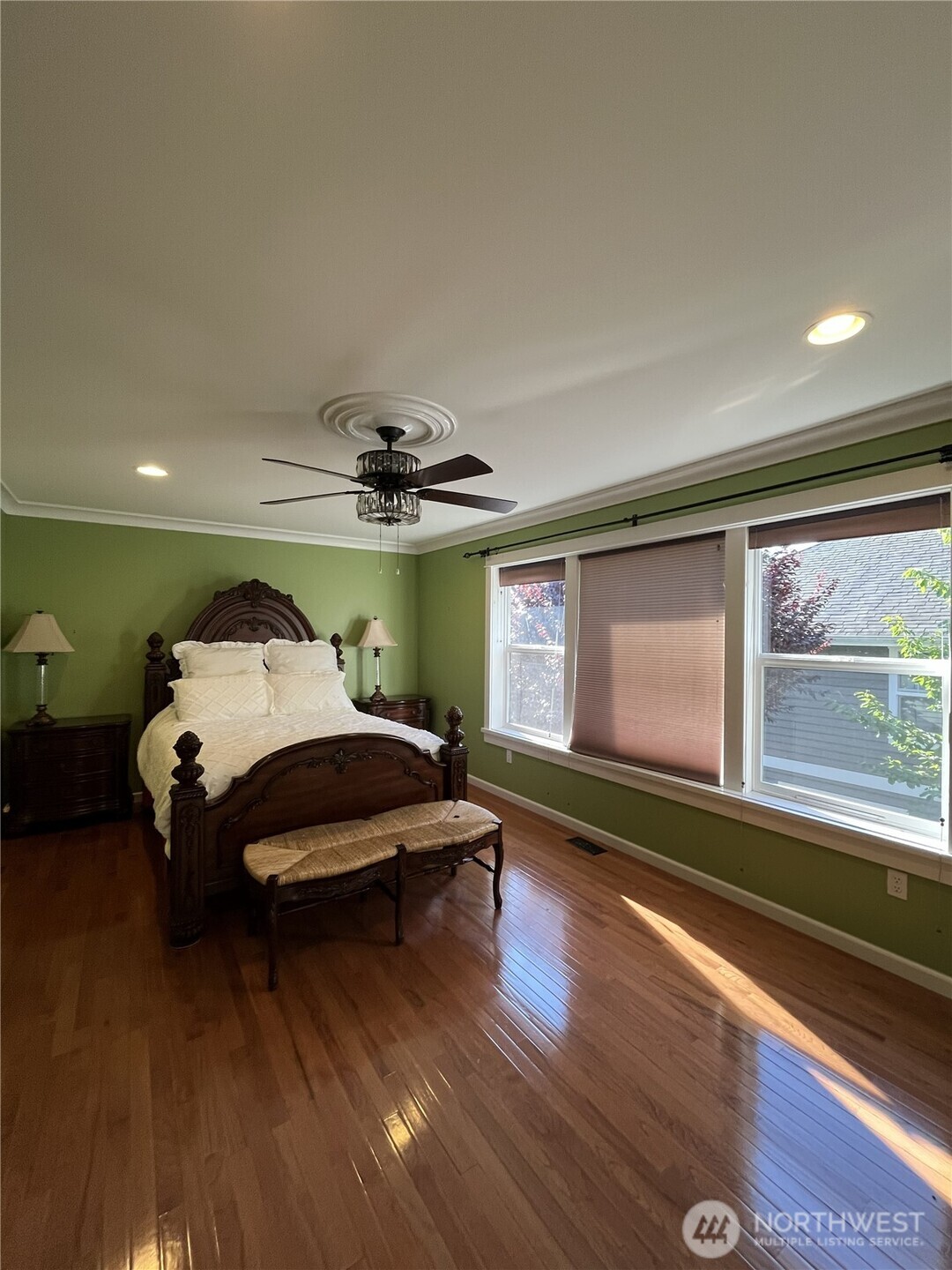 1163 Ne Wing Point Way Property Photo 22