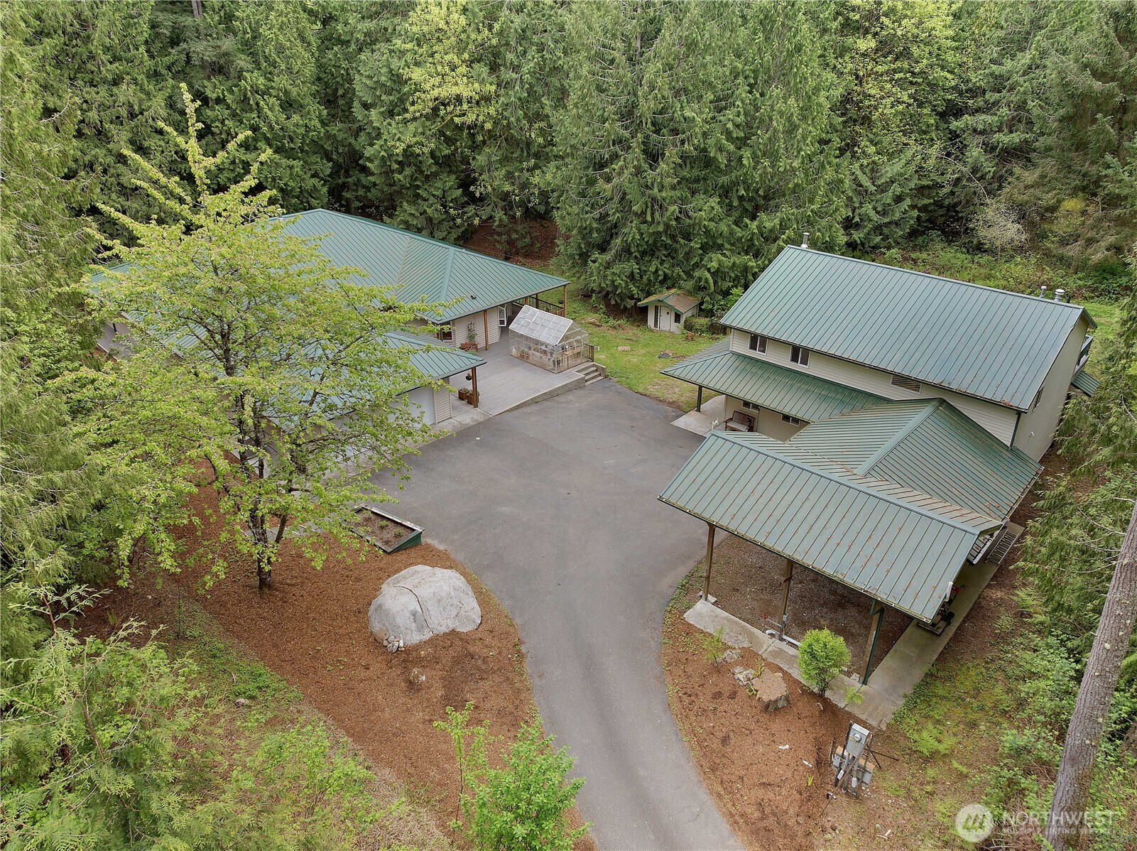 4460 278th Avenue Property Photo 2