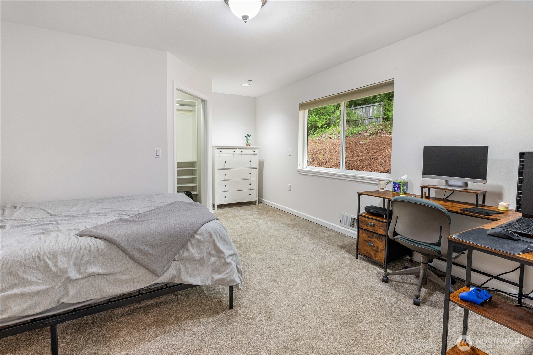 4460 278th Avenue Property Photo 17