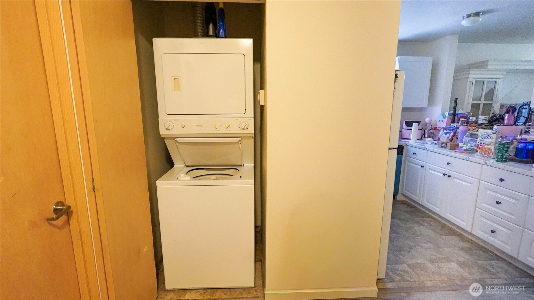 3221 S 208th Street Property Photo 18
