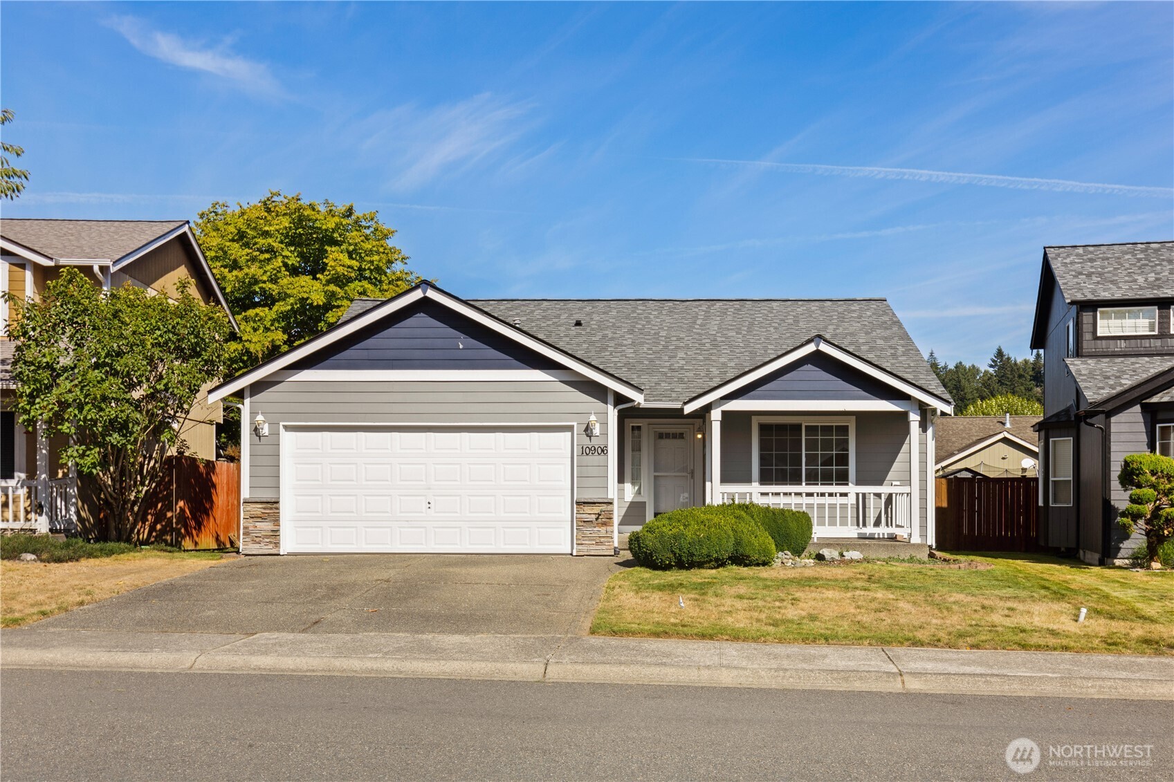 10906 183rd Avenue Property Photo 1