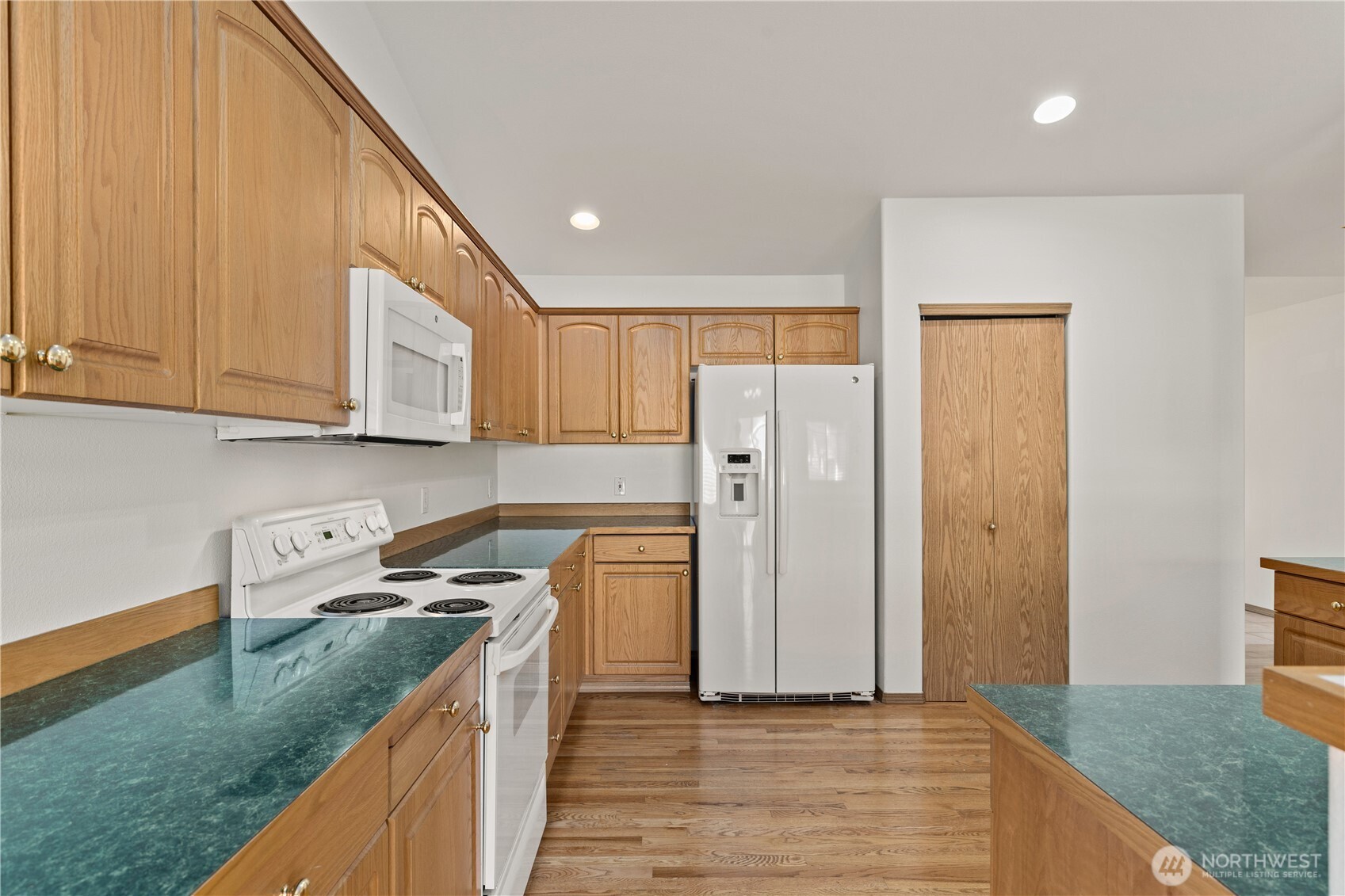 10906 183rd Avenue Property Photo 12