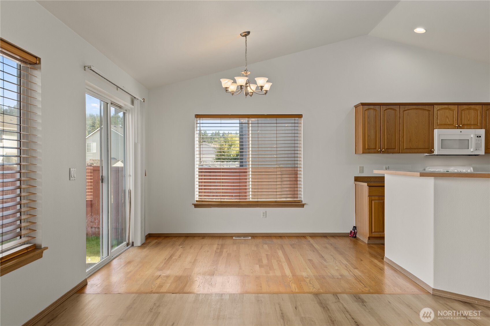 10906 183rd Avenue Property Photo 18