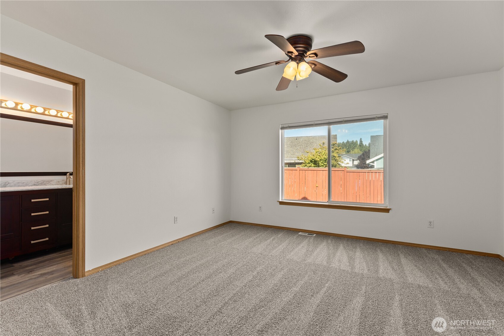 10906 183rd Avenue Property Photo 21