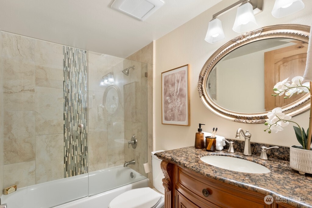 14633 Ne 40th Street K8 Property Photo 16