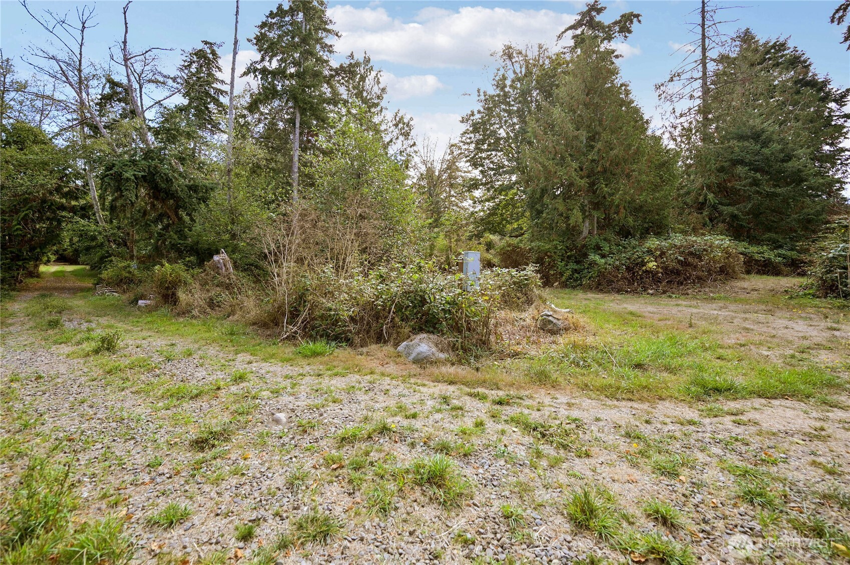 1697 E Marrowstone Property Photo 27