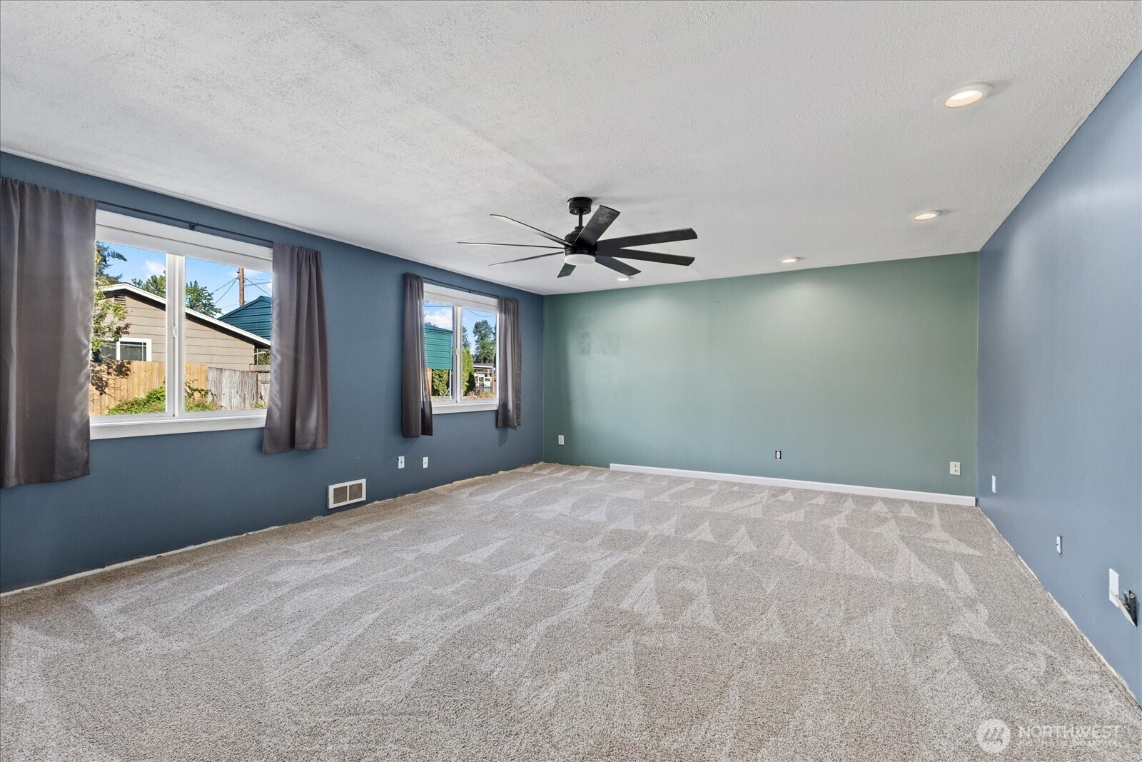 9304 55th Avenue Property Photo 16