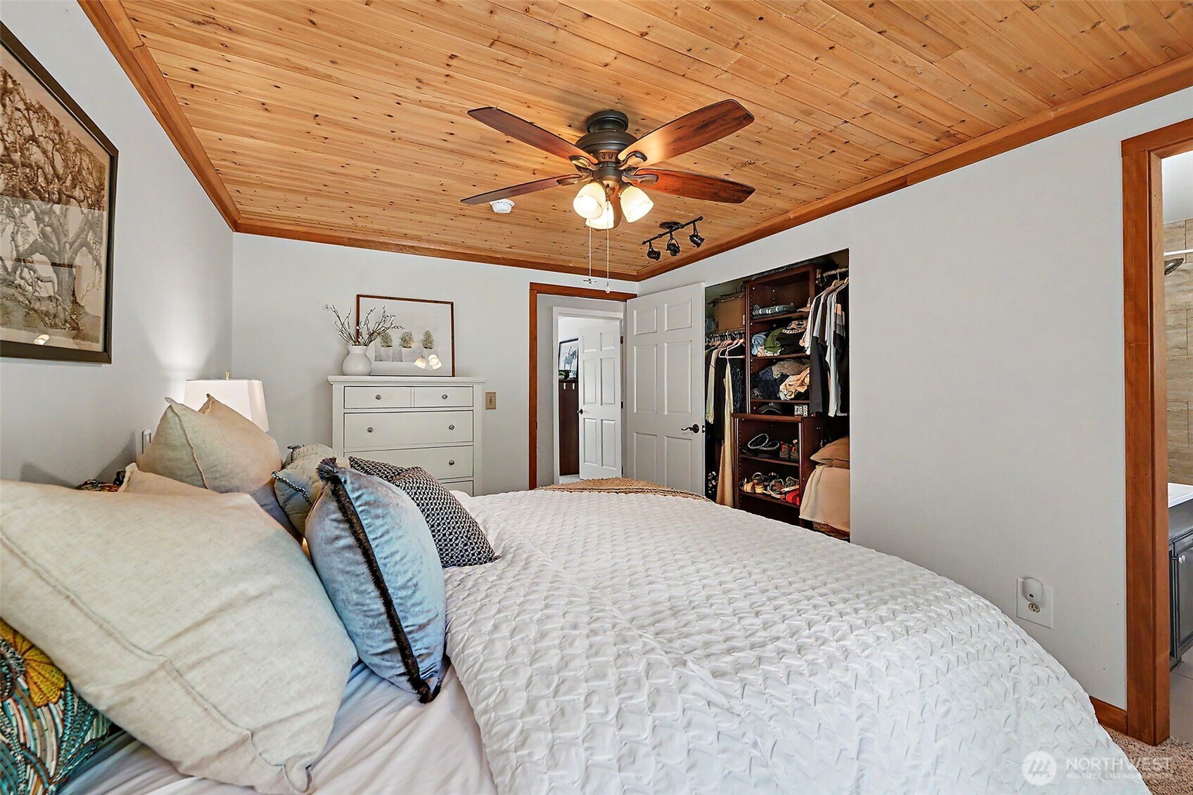 17727 Cedar Falls Road Property Photo 15