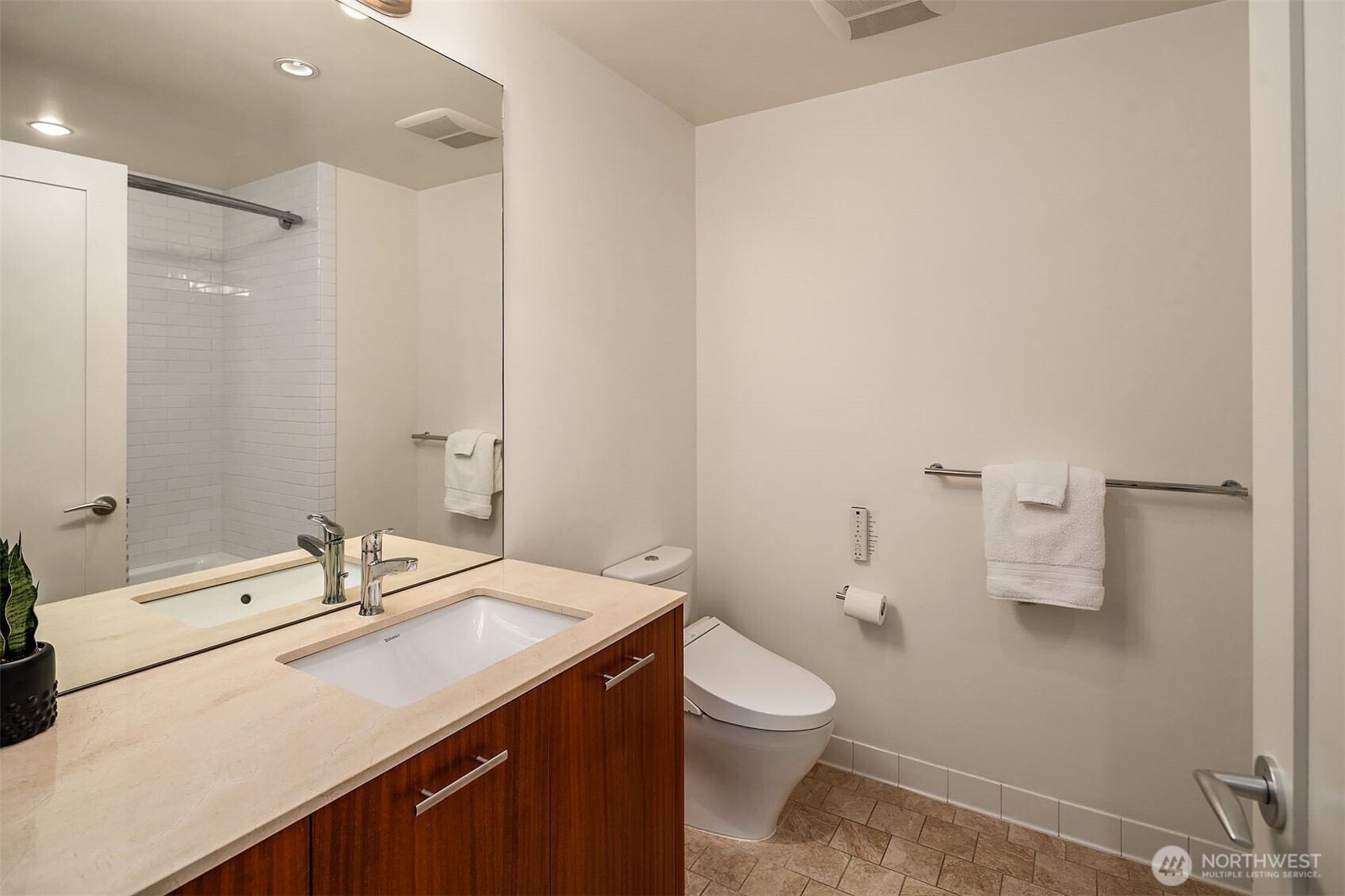10700 Ne 4th Street 3106 Property Photo 27